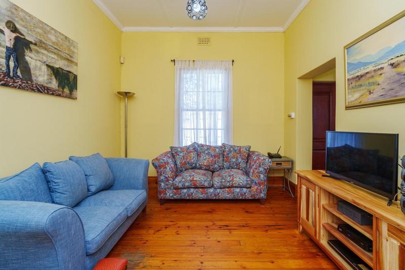 2 Bedroom Property for Sale in Harfield Village Western Cape